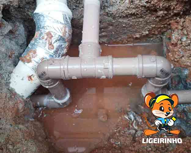 Reparo de vazamento de água especializado com laudo e garantia